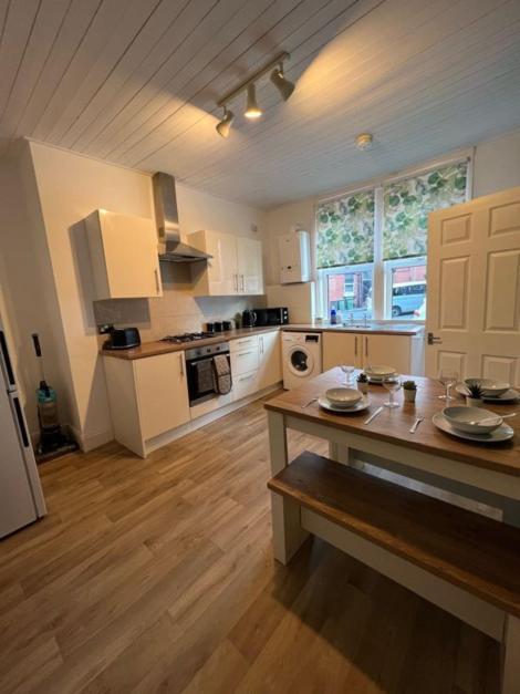 Moorfield Street Guesthouse Leeds  Buitenkant foto